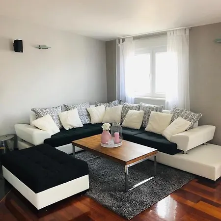 Appartement Jelic Podstrana